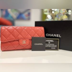 Authentic Chanel Trifold